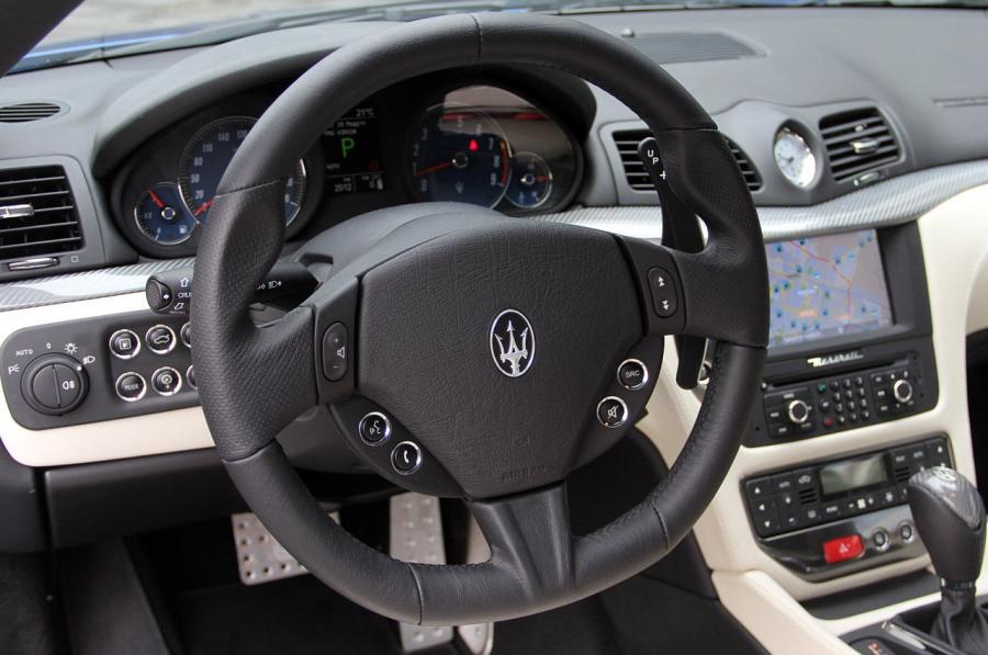  Maserati GranTurismo Sport 2013 года  (фото 25 из 56)